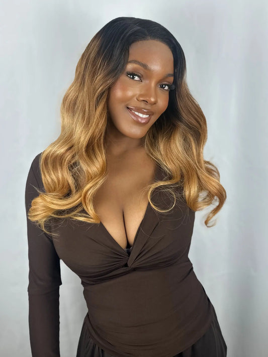 MARGAUX · Ondulado · HD Lace · Glueless · Densidad 180%