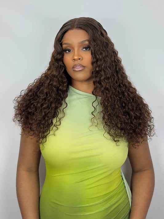 CHLOÉ · Deep Wave · HD Lace · Glueless · Densidad 180% · 350 gramos