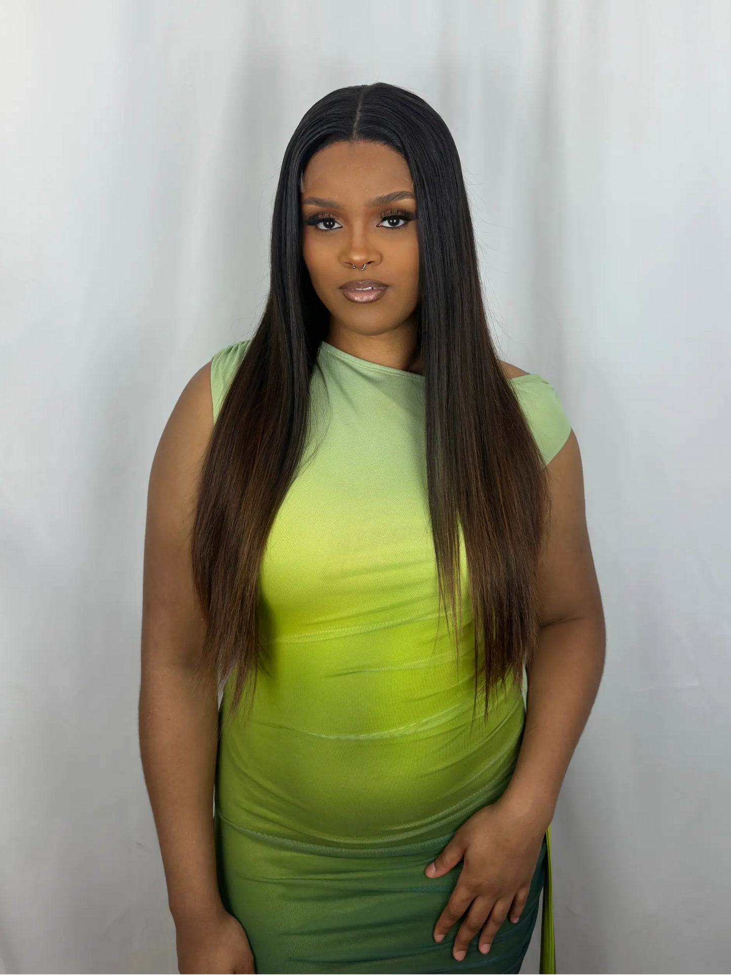 VALÉRIE · Ondulé · HD Lace · Glueless · Densité 180% · 350 grammes
