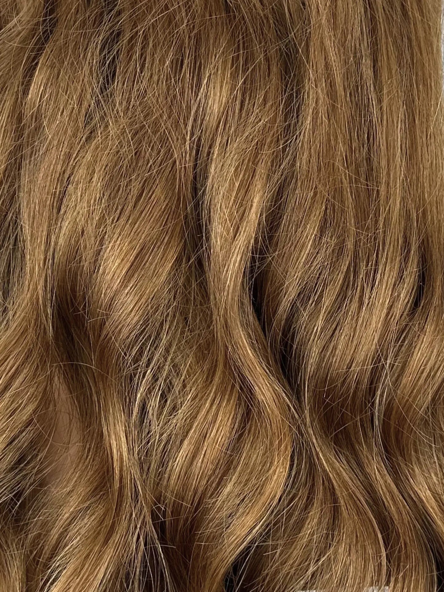 SOLÈNE · Wavy · HD Lace · Drawstring Glueless · 180% Density